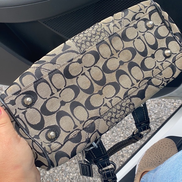 Coach handbag - Picture 7 of 8